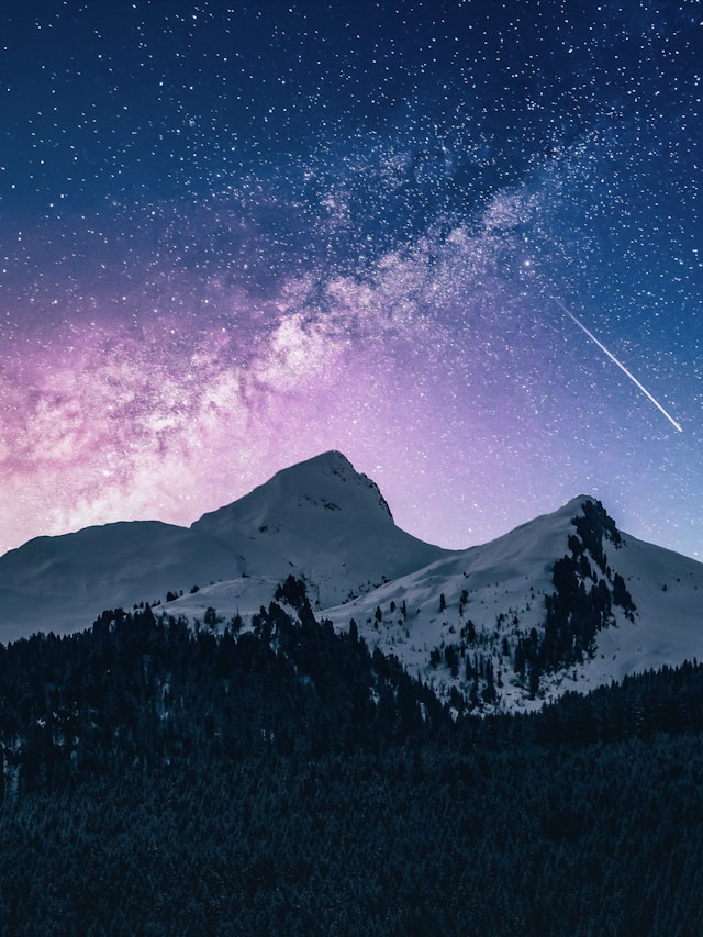 星河照夜行封面